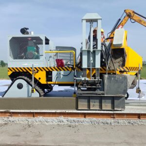 Image 1 of automatic slipform curb paver