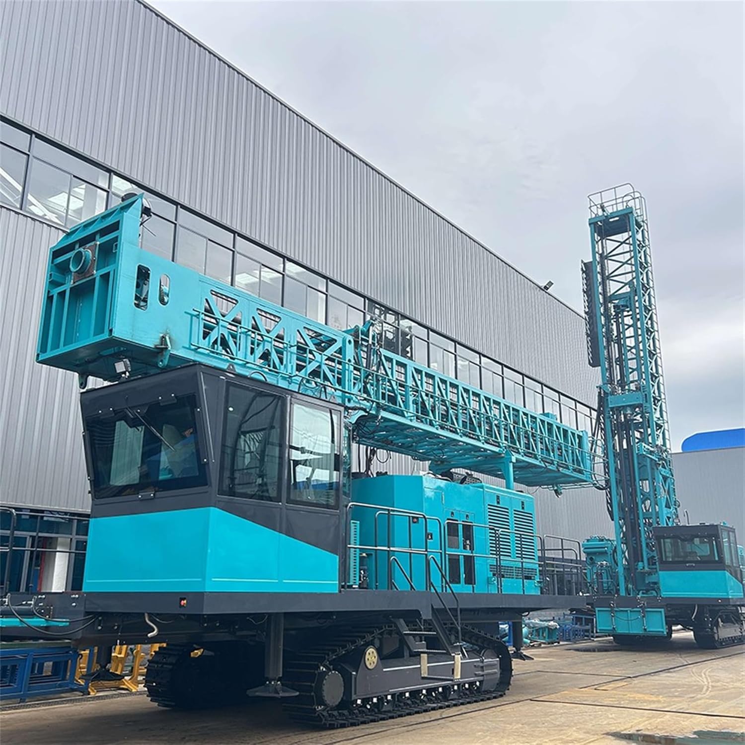 Step-by-step guide for crawler water well drilling rig review,tracked borehole drilling machine,crawler drilling rig pros cons,best crawler water well drill for uneven terrain,should I buy a crawler water well rig,crawler drilling rig vs truck mounted - complete tutorial