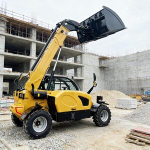 Image 1 of telehandler telescopic lift truck